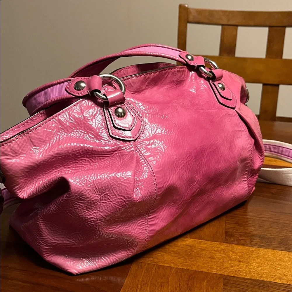 Coach Pink Patent Leather Shoulder Bag, vintage, poppy, - Picture 7 of 17